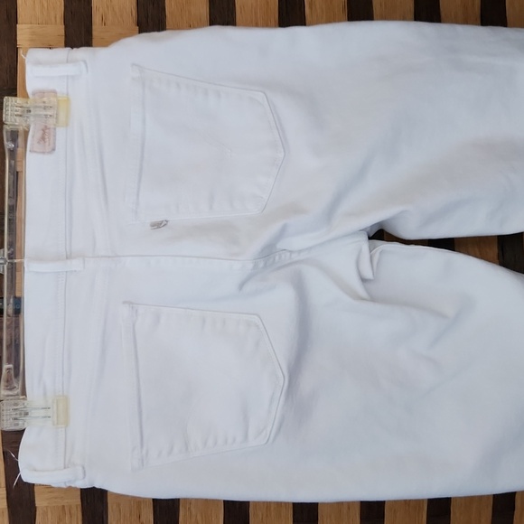 Levis perfectly slimming 512 jean shorts - Picture 2 of 7